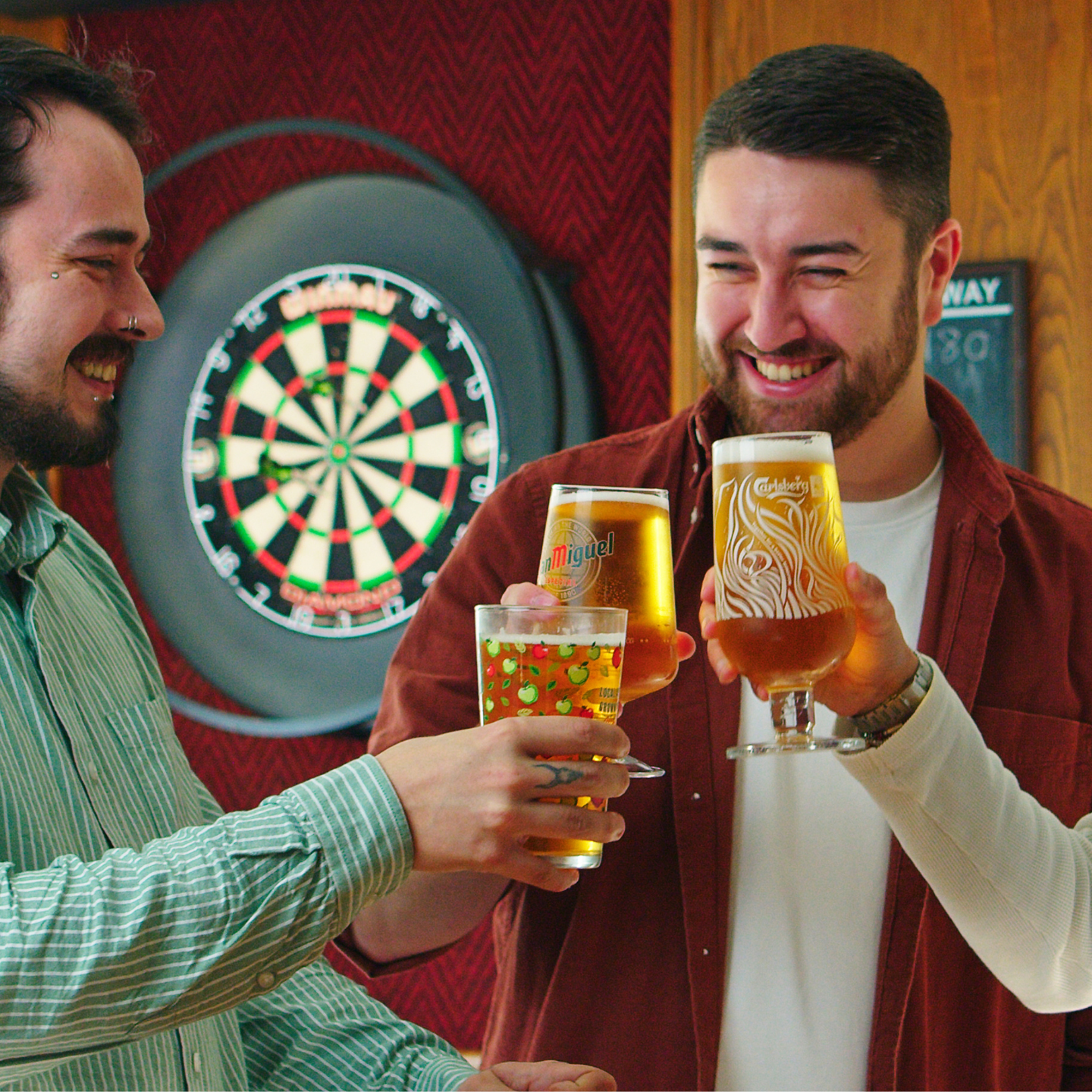 Raise a glass This Father's Day at The Nags Head Inn in Castle Donington!